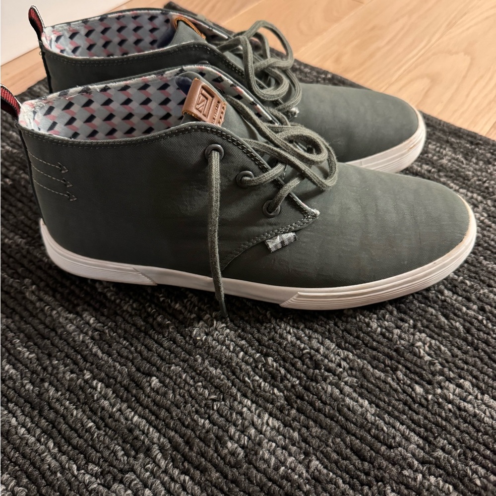 Ben Sherman Olive Green Canvas Chukka Boots with White Soles